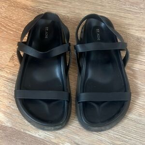 St. Agni strap sandal